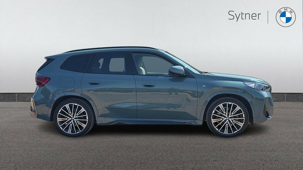 BMW iX1 230Kw Xdrive30 M Sport 65Kwh Green #3