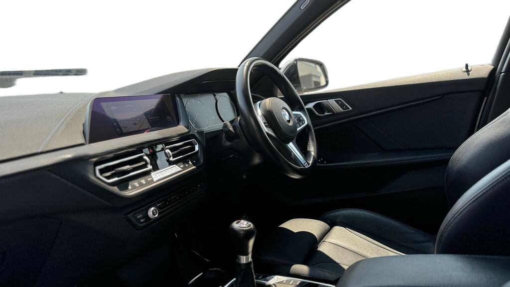 BMW 1 Series 118I M Sport VE70EXF White #6