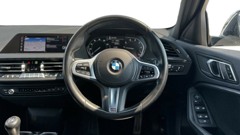 BMW 1 Series 118I M Sport VE70EXF White #4