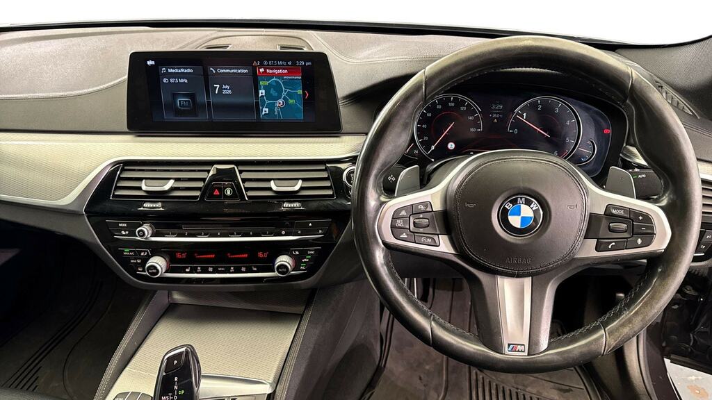 BMW 5 Series 520D Xdrive M Sport Grey #5