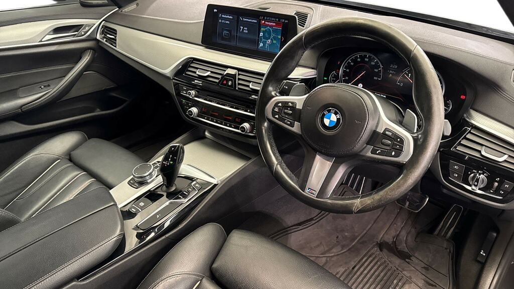 BMW 5 Series 520D Xdrive M Sport Grey #6
