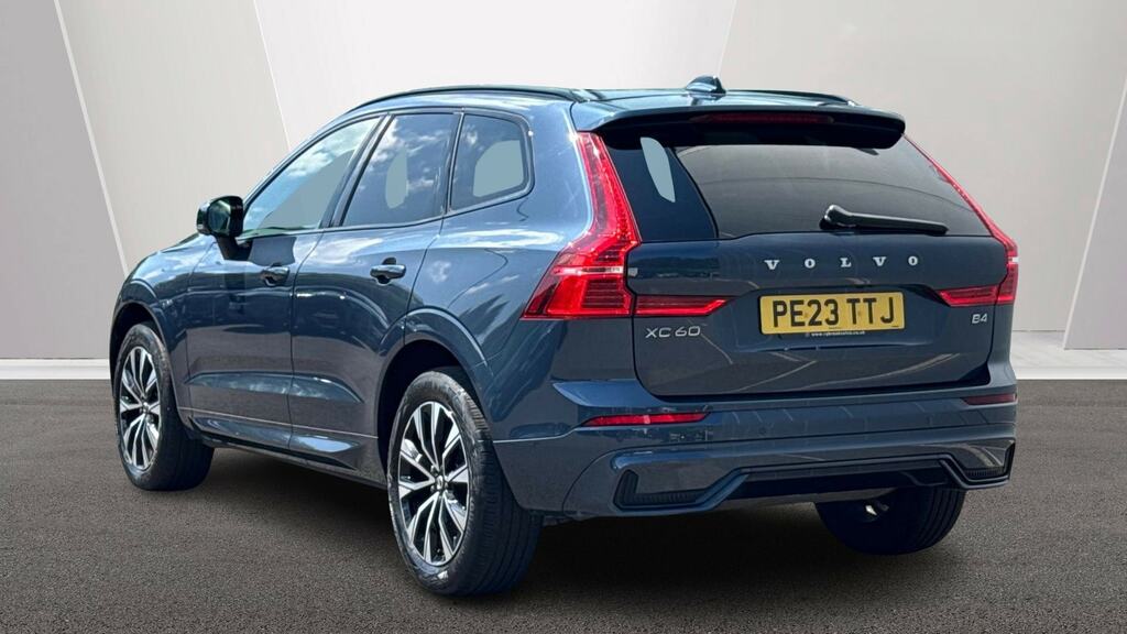 Volvo XC60 2.0 B4p Plus Dark Geartronic Blue #2