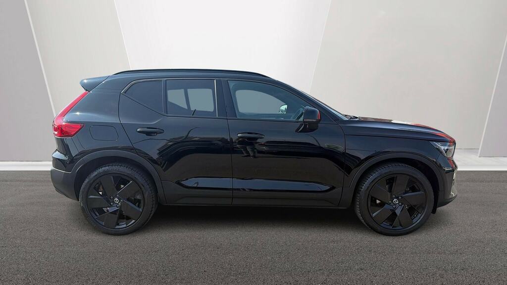 Volvo XC40 2.0 B3p Plus Black Edition ML75CGV Black #3