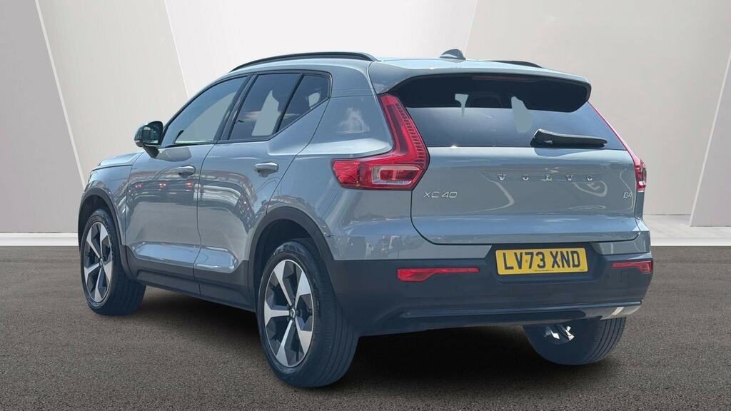 Volvo XC40 2.0 B4p Plus Dark LV73XND Grey #2