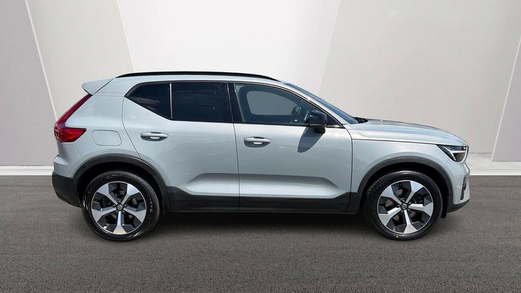 Volvo XC40 2.0 B4p Plus Dark LV73XND Grey #3
