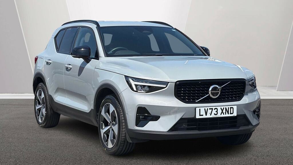 Volvo XC40 2.0 B4p Plus Dark Grey