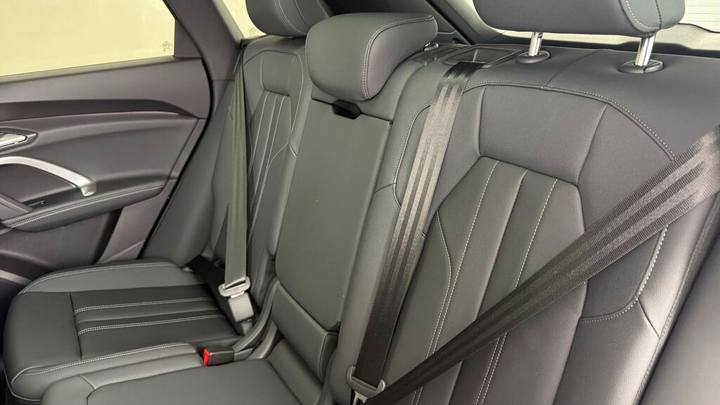 Audi Q5 2.0 Tdi Sport Suv S Tronic Quattro 204 White #16