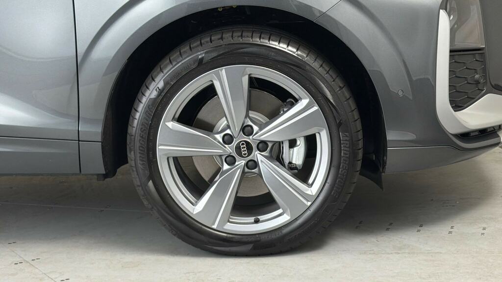 Audi Q3 2.0 Tfsi 265 Quattro S Line S Tronic LG26CED Grey #5