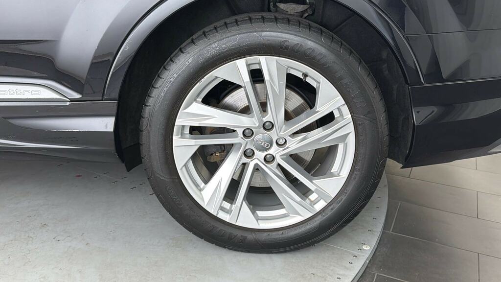 Audi Q7 50 Tdi Quattro S Line Tiptronic Cs Pack Black #5