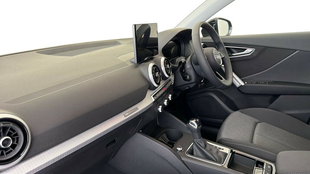 Audi Q2 35 Tfsi Sport S Tronic LJ26TBM Black #2
