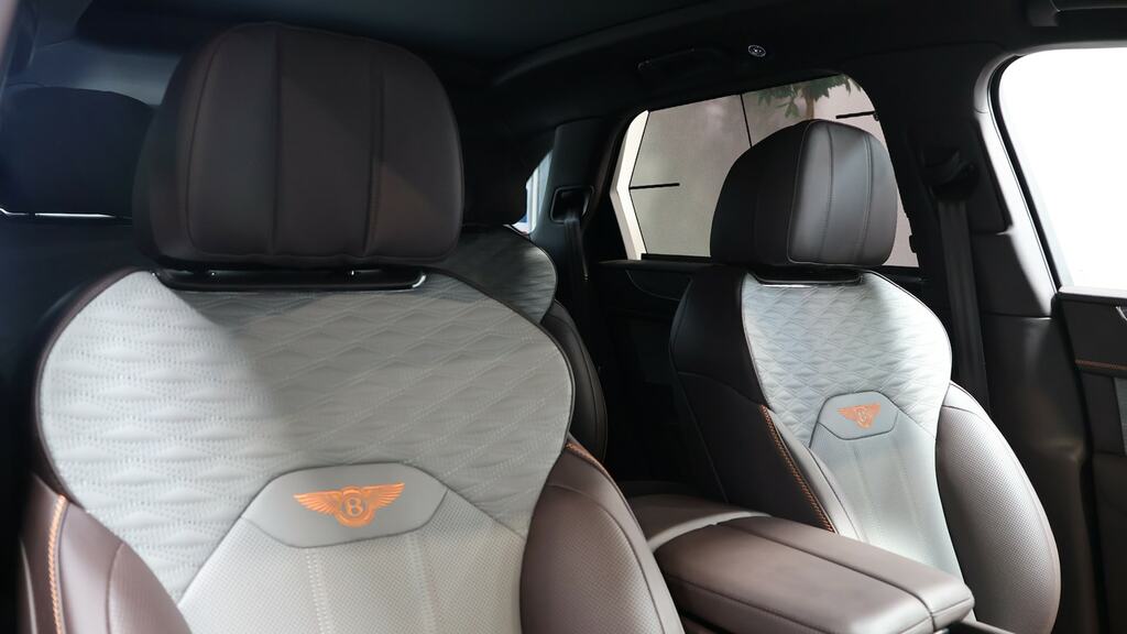 Bentley Bentayga S White #39
