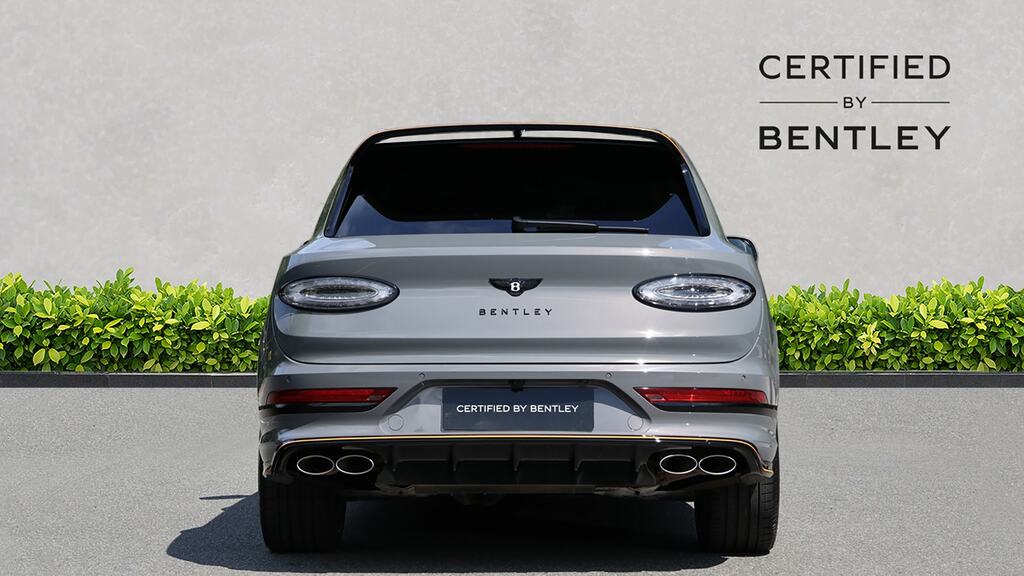 Bentley Bentayga S White #8