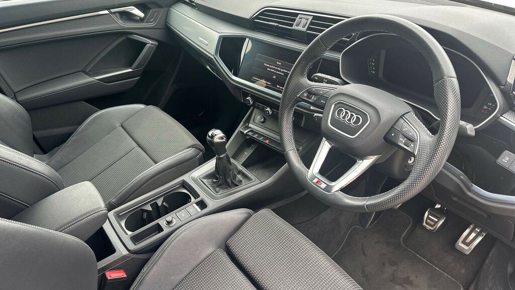 Audi Q3 35 Tfsi S Line Grey #6