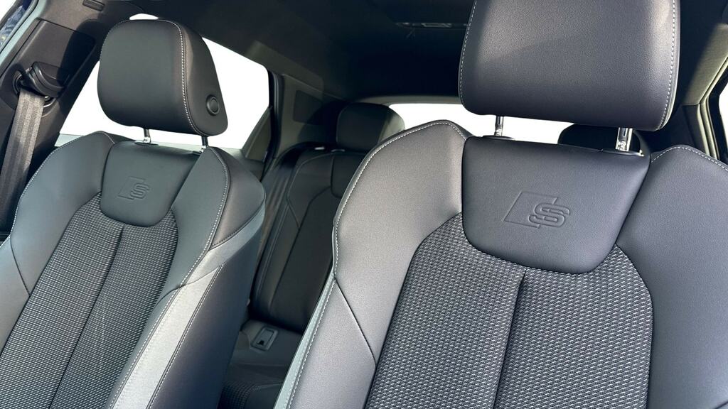 Audi A1 35 Tfsi Black Edition S Tronic Blue #6
