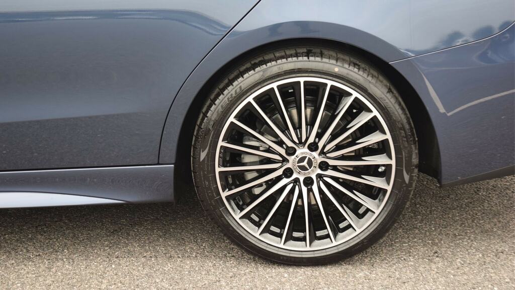 Mercedes-Benz C Class C220d Amg Line Premium Plus 9G-tronic Blue #5