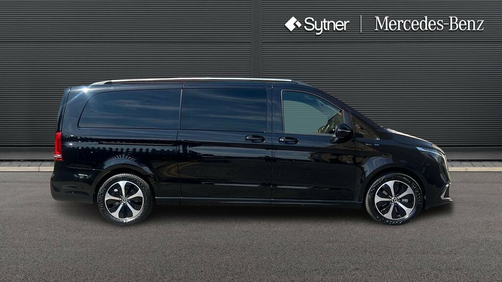 Mercedes-Benz EQV Eqv 300 150 Kw Sport Premium Plus 90 Kwh Black #4