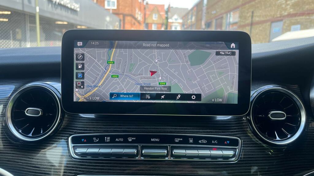 Mercedes-Benz EQV Eqv 300 Sport Premium 204 Bhp Ev Blue #15
