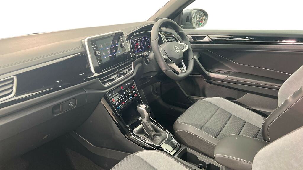 Volkswagen T-Roc 1.5 Tsi R-line Dsg Grey #3