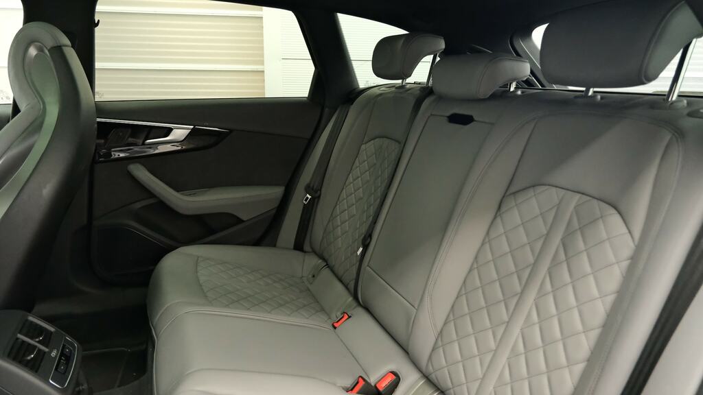 Audi A4 Avant Tfsi 40 S Line Estate S Tronic YD24AMV White #16