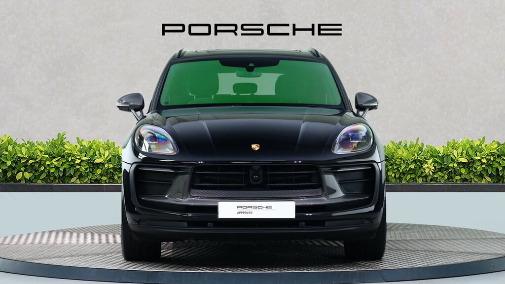 Porsche Macan T Pdk GX24URA Black #2