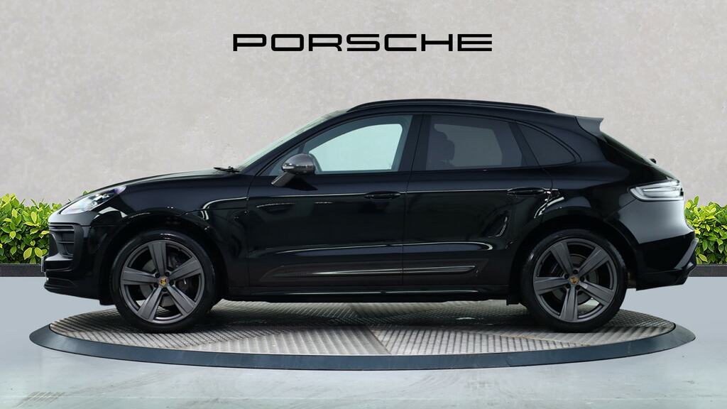 Porsche Macan T Pdk GX24URA Black #4
