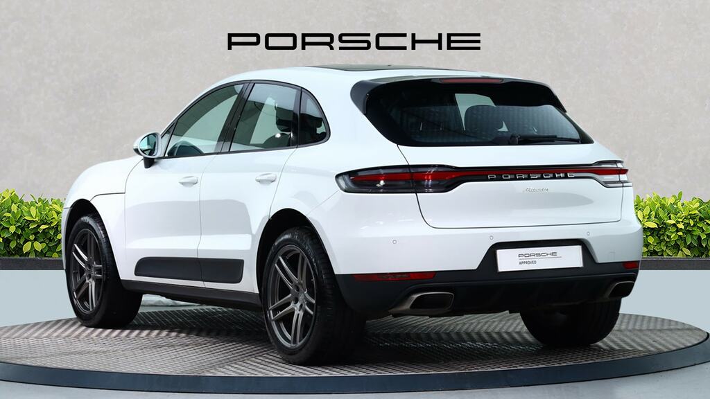 Porsche Macan 5dr Pdk White #5