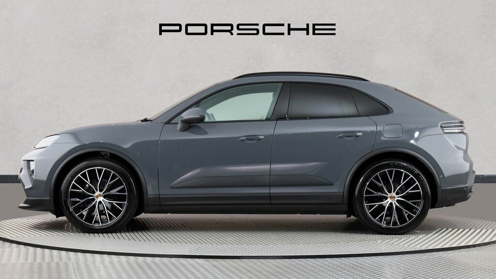 Porsche Macan 265Kw 100Kwh Grey #3
