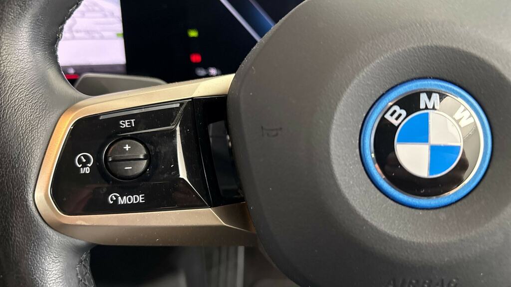 BMW iX 240Kw Xdrive40 M Sport 76.6Kwh Sky22kwch Black #17