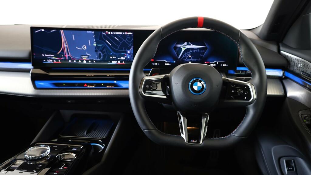 BMW i5 442Kw M60 Xdrive 84Kwh Grey #5