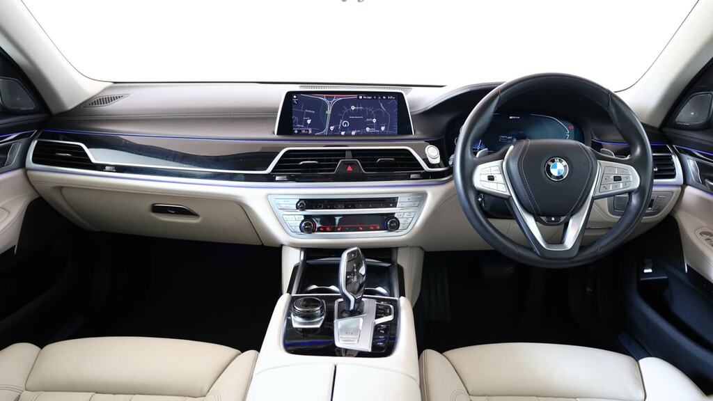 BMW 7 Series 745Le Xdrive Black #4