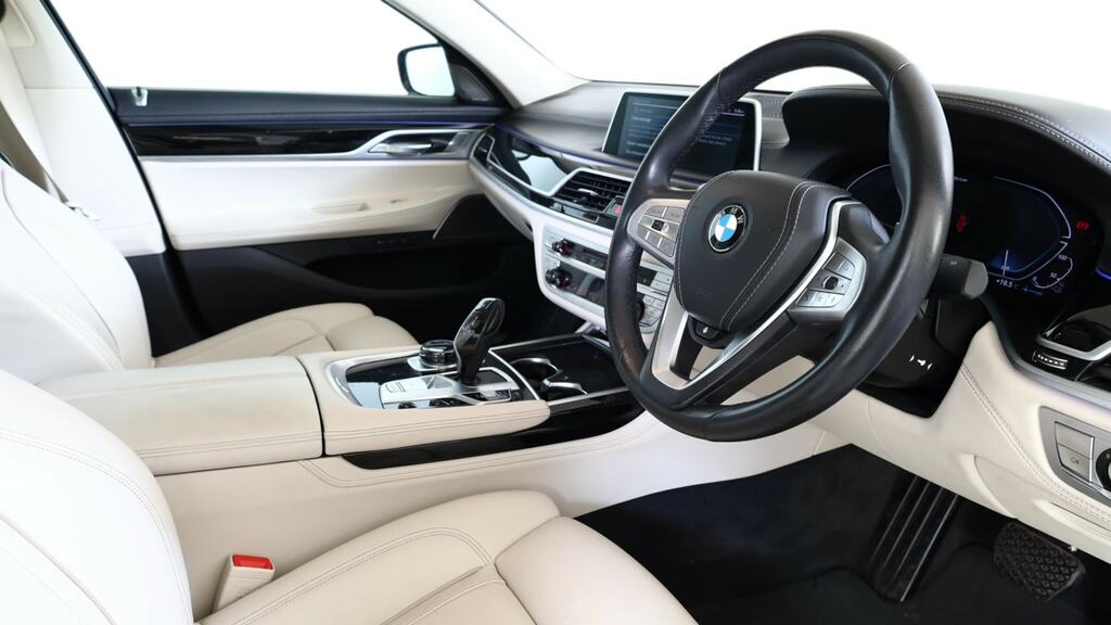 BMW 7 Series 745Le Xdrive Black #6
