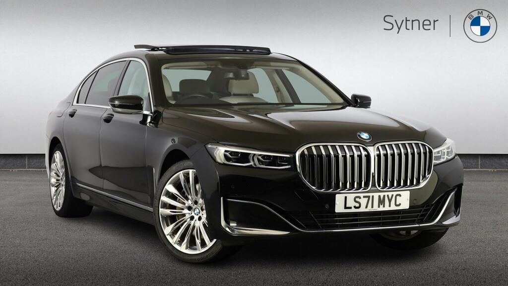 BMW 7 Series 745Le Xdrive Black