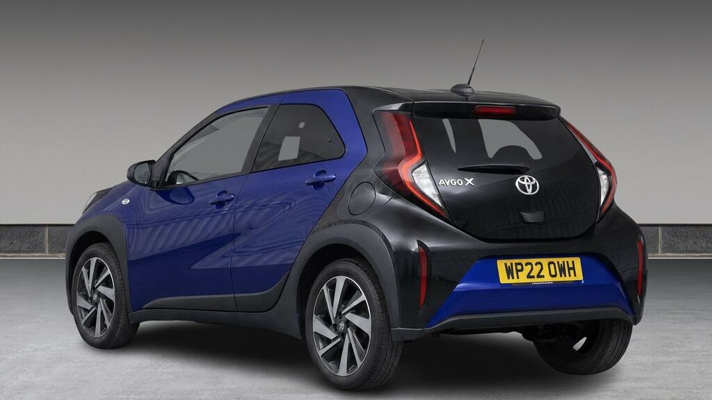 Toyota Aygo X 1.0 Vvt-i Edge WP22OWH Blue #3