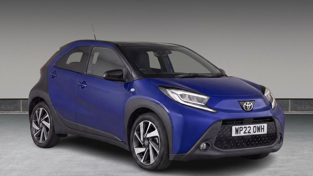 Toyota Aygo X 1.0 Vvt-i Edge Blue