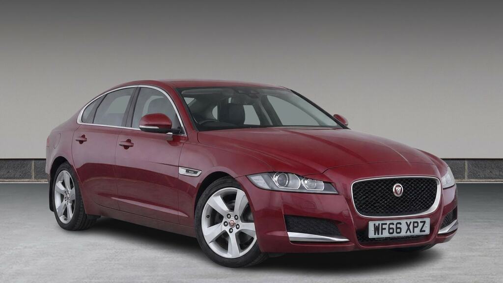 Jaguar XF 2.0D 180 Prestige Red #2