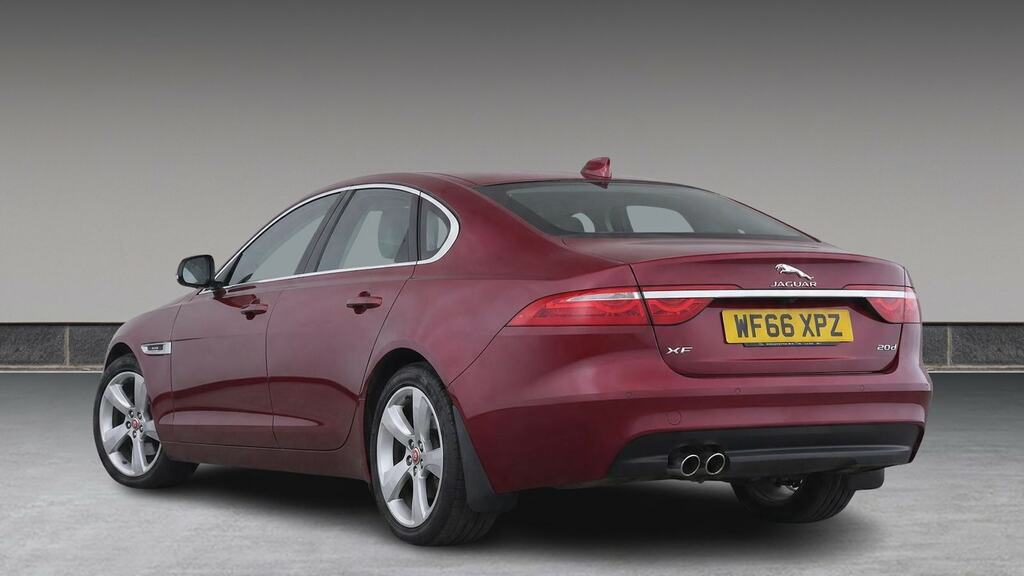 Jaguar XF 2.0D 180 Prestige Red #3
