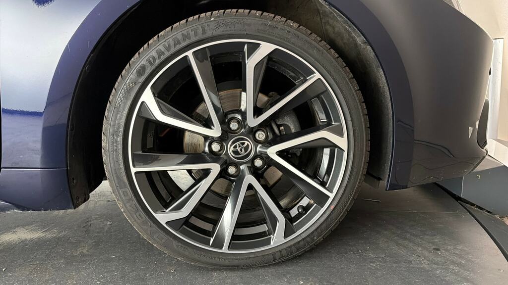 Toyota Corolla 1.8 Hybrid Gr Sport Cvt Black #23