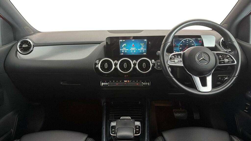 Mercedes-Benz B Class B200d Sport Red #6