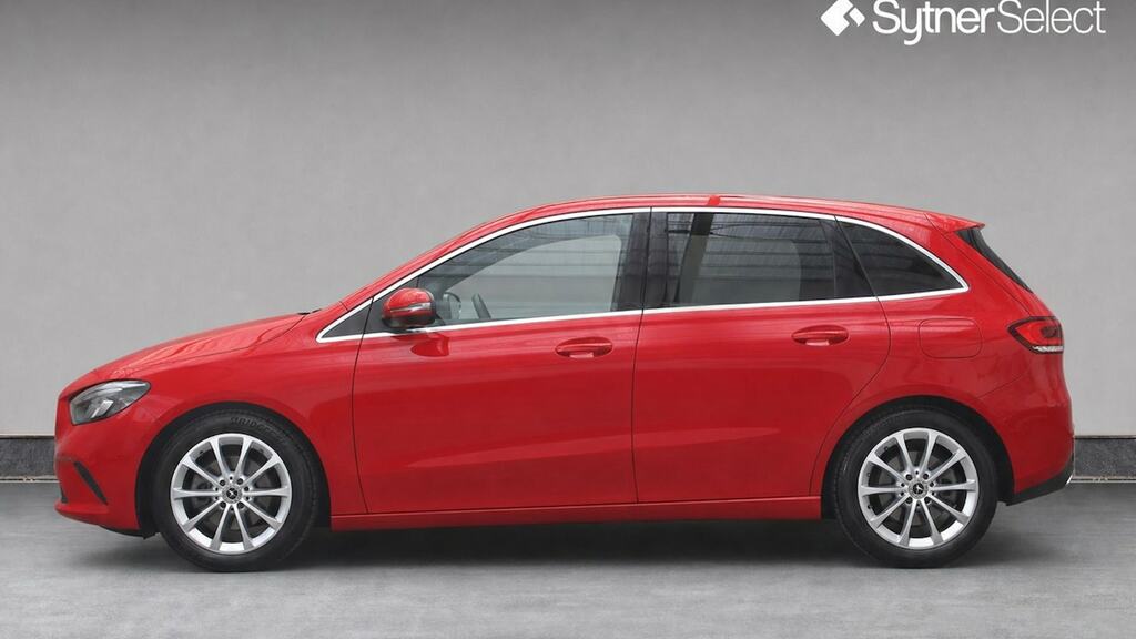 Mercedes-Benz B Class B200d Sport Red #6