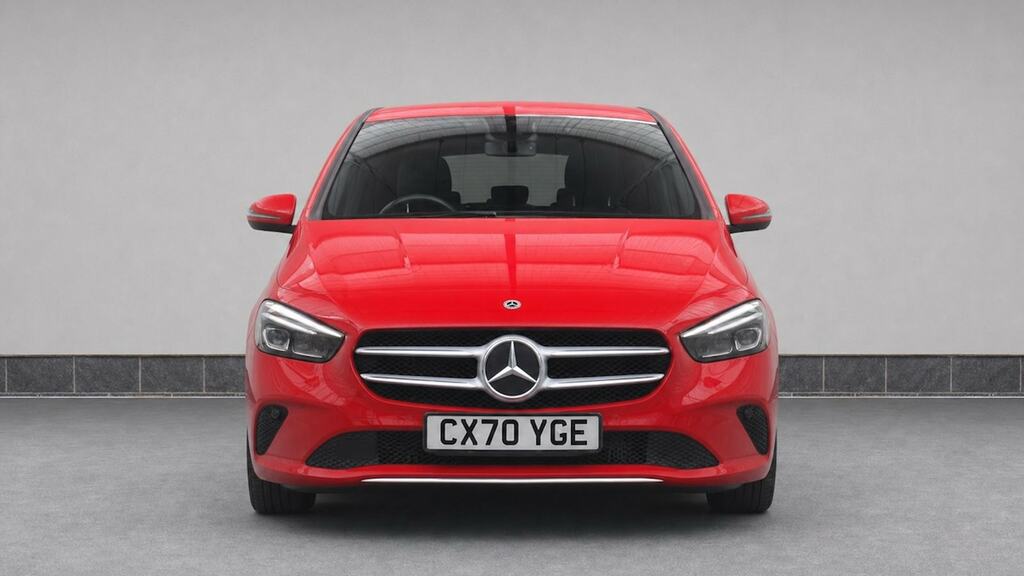 Mercedes-Benz B Class B200d Sport Red #5