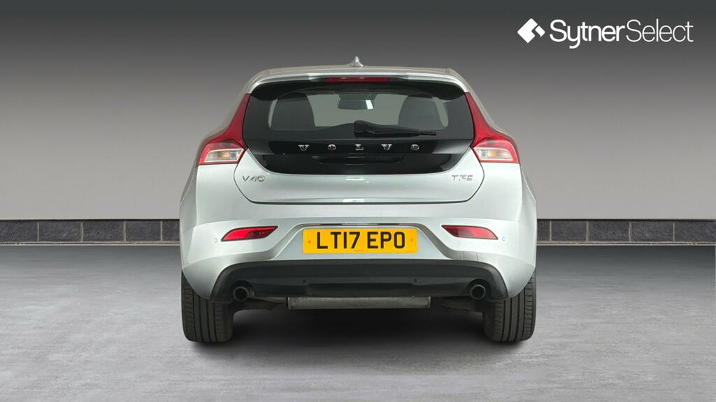Volvo V40 T3 152 Inscription Geartronic Silver #5
