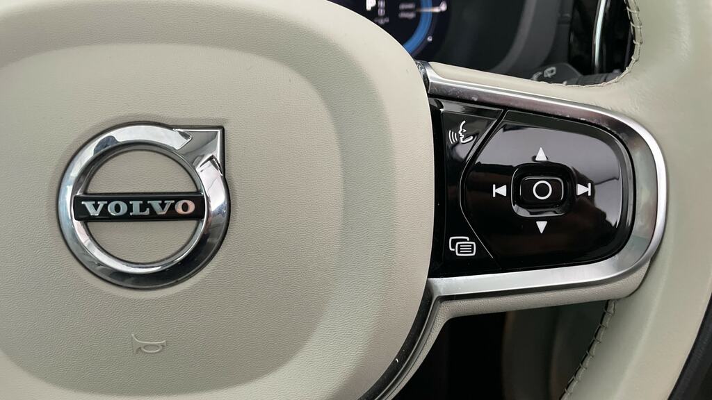 Volvo XC60 Recharge Inscription Pro, T8 Awd Plug-in Hybrid White #18