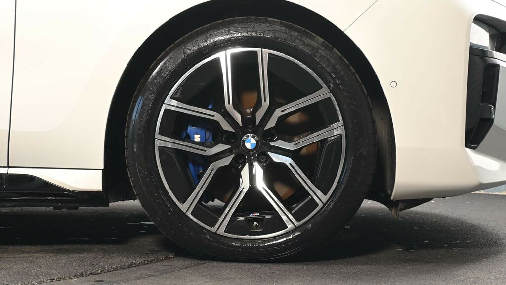 BMW i7 400Kw Xdrive60 M Sport 105.7Kwh 2024 Grey #14