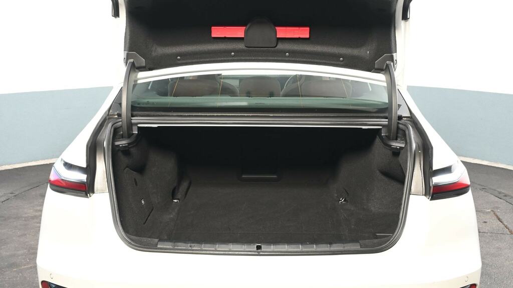 BMW i7 400Kw Xdrive60 M Sport 105.7Kwh 2024 Grey #13