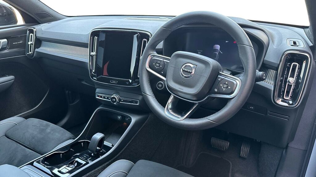 Volvo XC40 2.0 B4p Ultimate Dark KN73NBM Grey #5