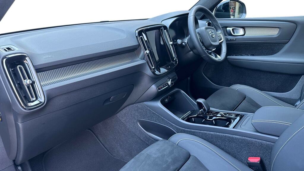 Volvo XC40 2.0 B4p Ultimate Dark KN73NBM Grey #4