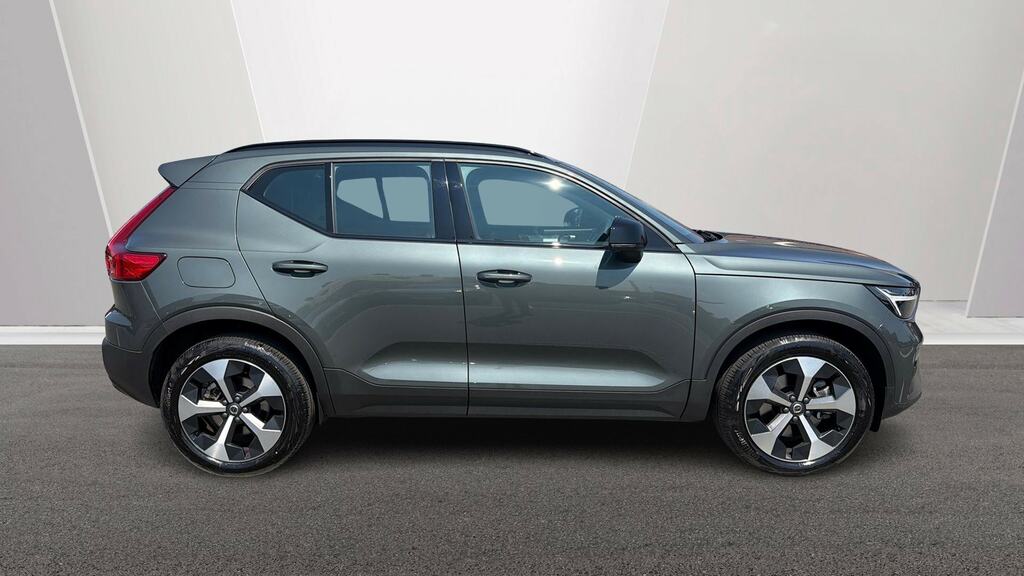 Volvo XC40 2.0 B3p Plus Dark MM75GYG Green #3