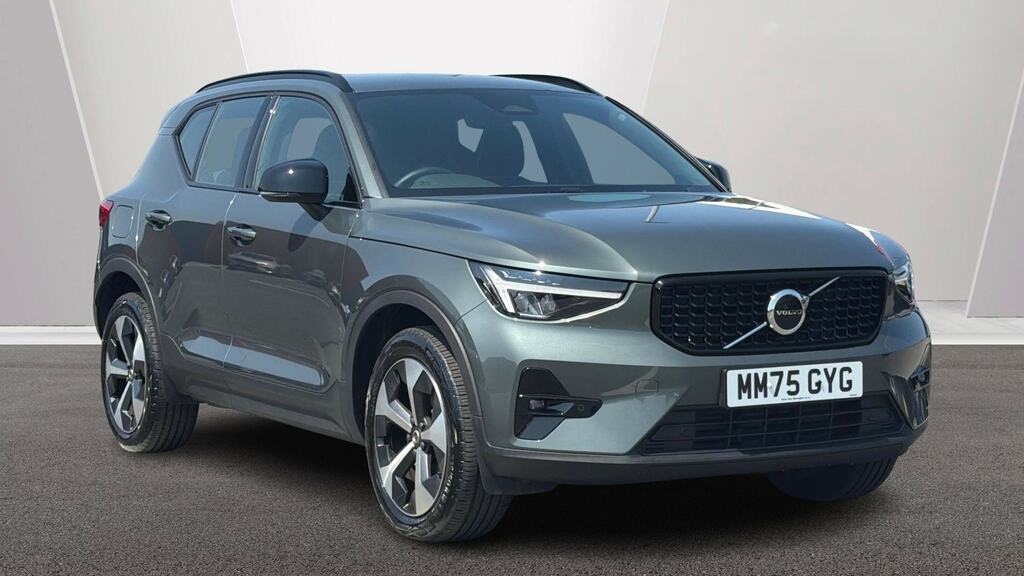 Volvo XC40 2.0 B3p Plus Dark Green