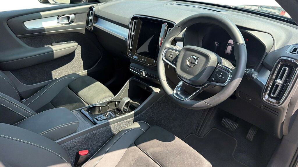 Volvo XC40 2.0 B3p Plus Dark MM75GYG Green #5