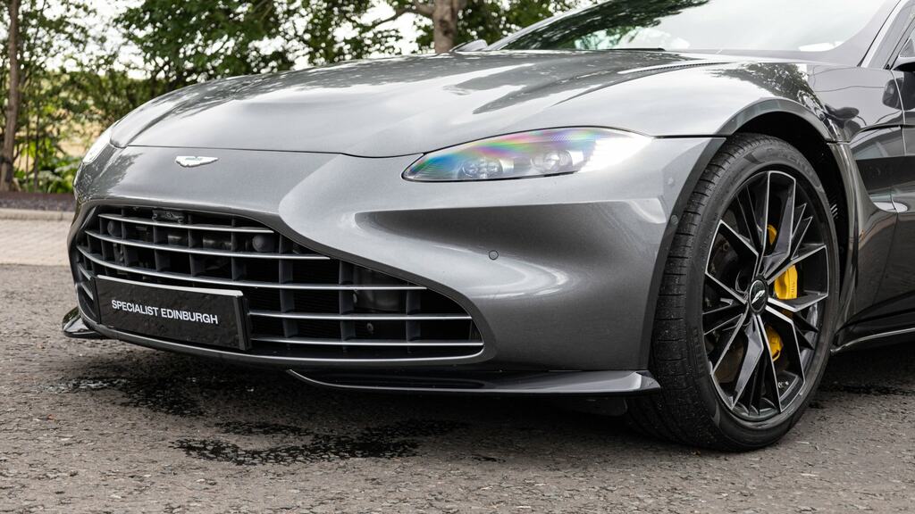 Aston Martin V8 Dbx V8 Blue #22
